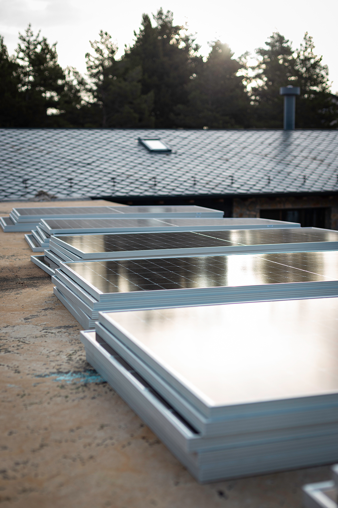 plaques solars per a empreses - autoconsum fotovoltaic empreses Consum Zero 2