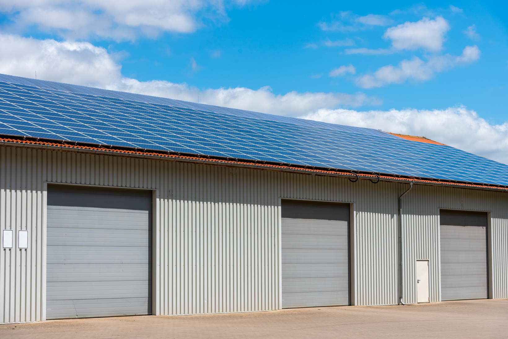 plaques solars per a empreses - autoconsum fotovoltaic empreses Consum Zero 4